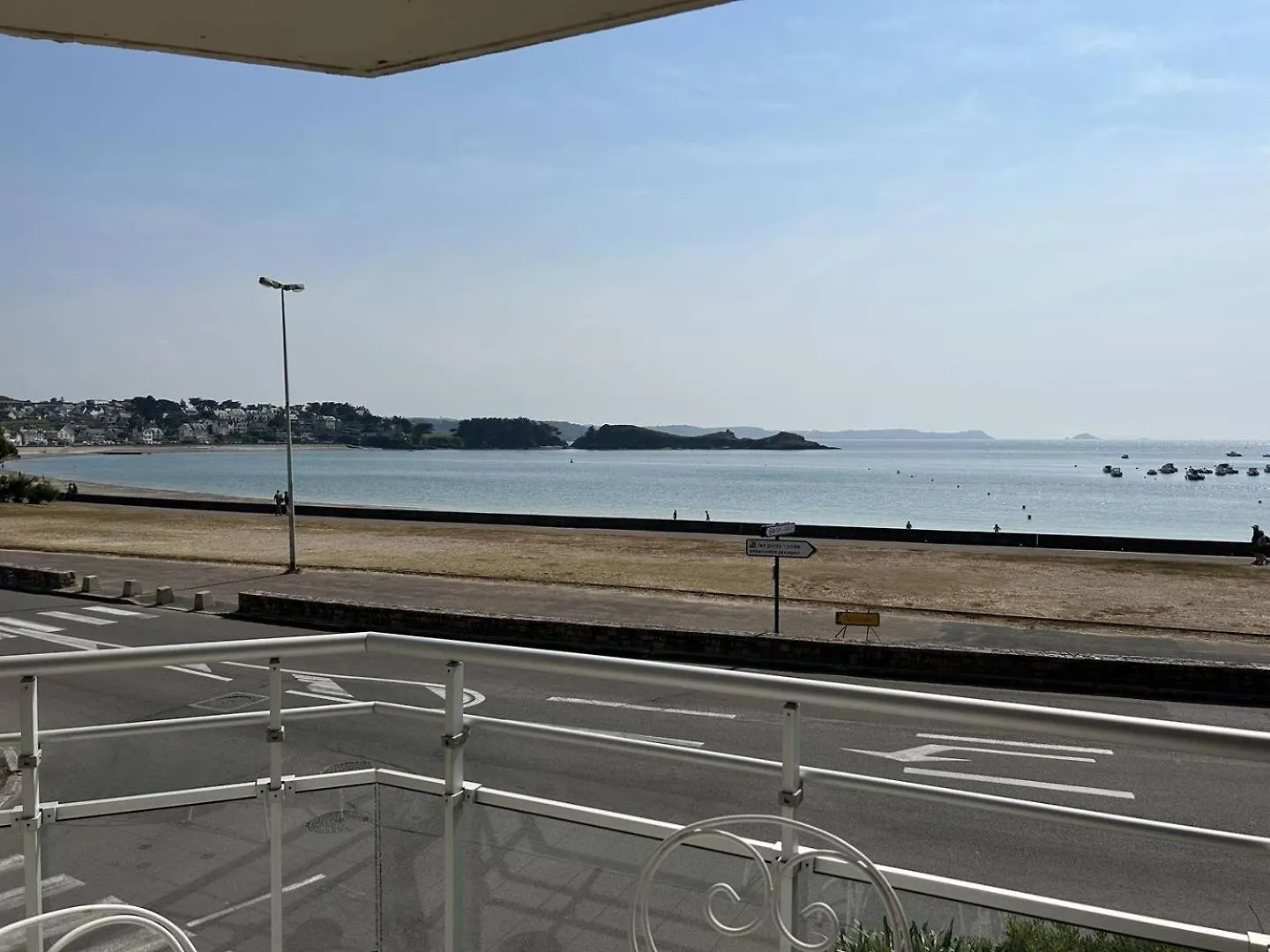 504 - A Erquy, En Bordure De La Plage Du Centre, A 800M Des Commerces Apartment Erquy